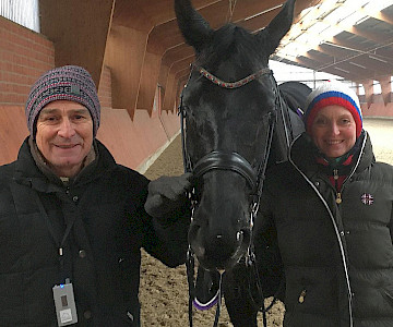 Ferdi Eilberg trainiert Tatiana in Bielefeld